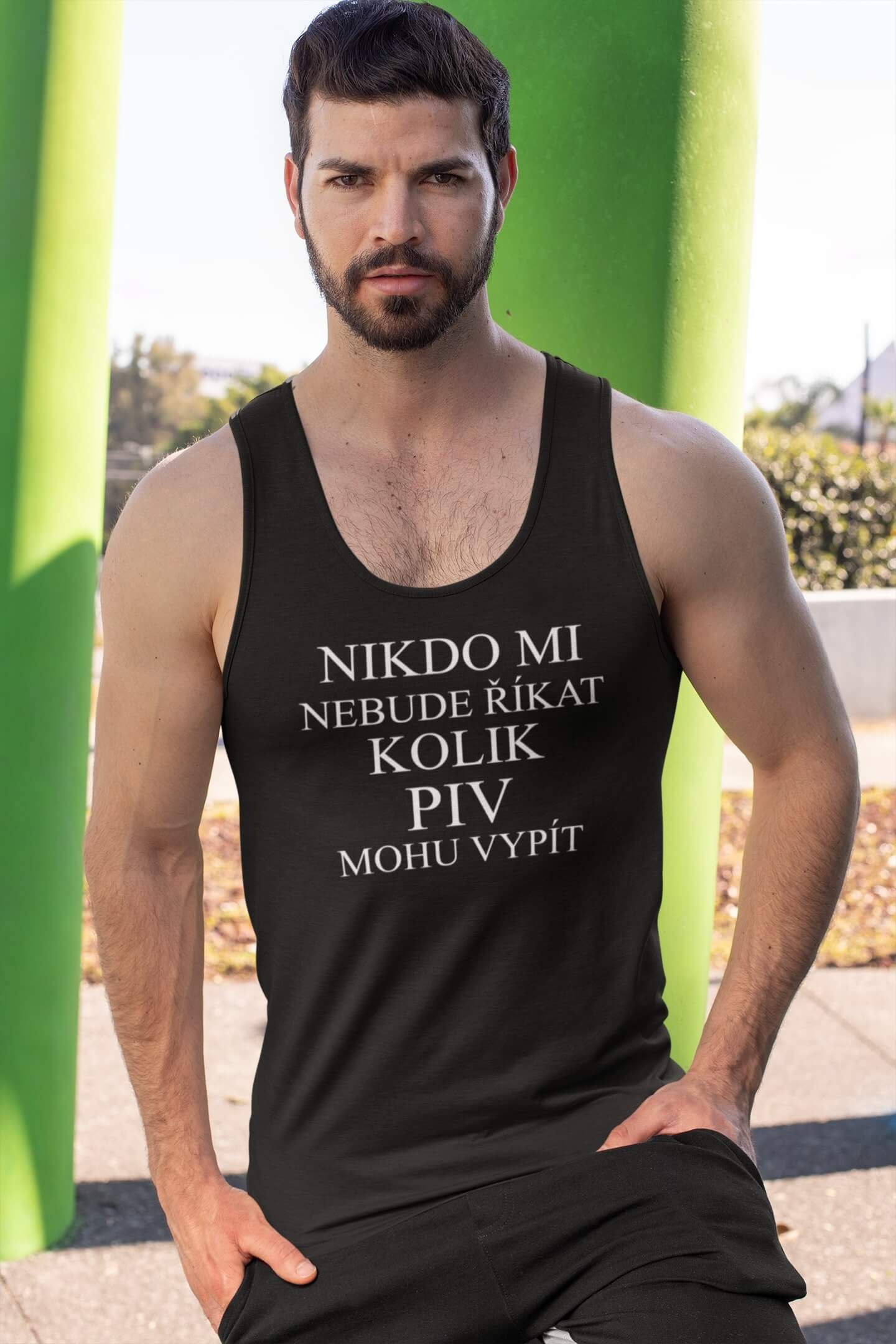 Černá