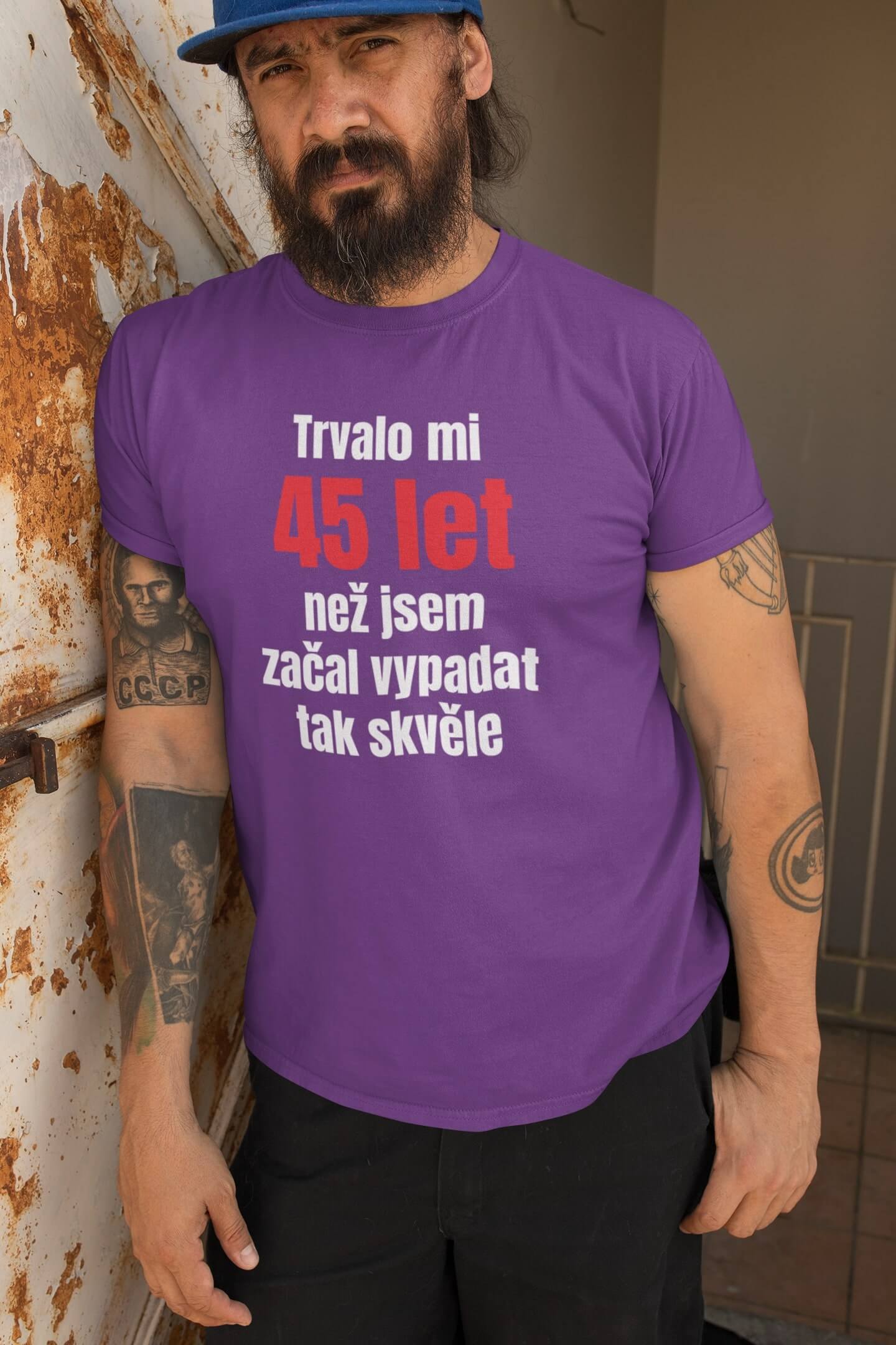 Pánské tričko Trvalo mi 45 let Barva: Fialová