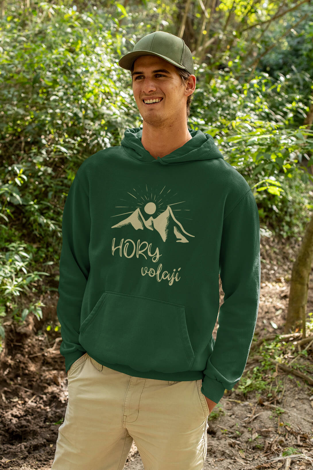 Pánská mikina Hory volají Barva: Láhvově zelená