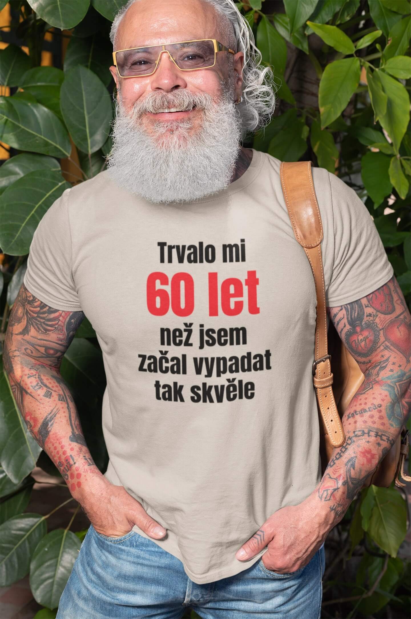 Pánské tričko Trvalo mi 60 let Barva: Ledově šedá, Velikost: 4XL