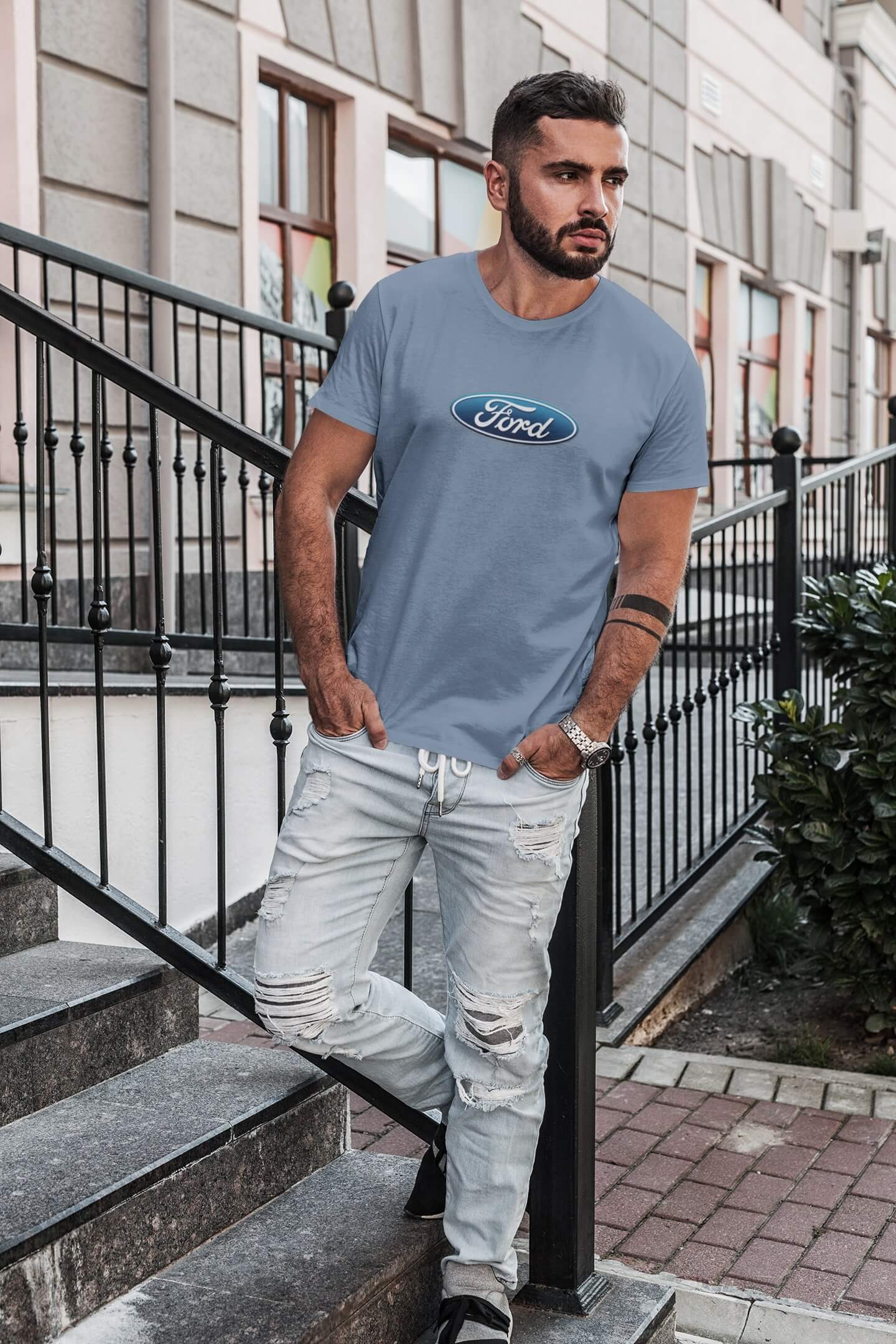 Pánské tričko s logem auta Ford Barva: Nebeská modrá, Velikost: L