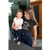 Dámské tričko Máma a syn poutot shirt mockup of mom and son with coordinated outfits 26368 (3)