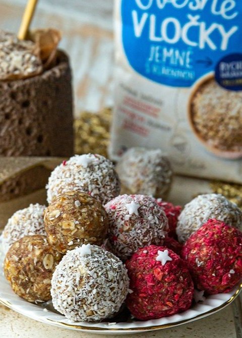 Nepečené ovesné kuličky