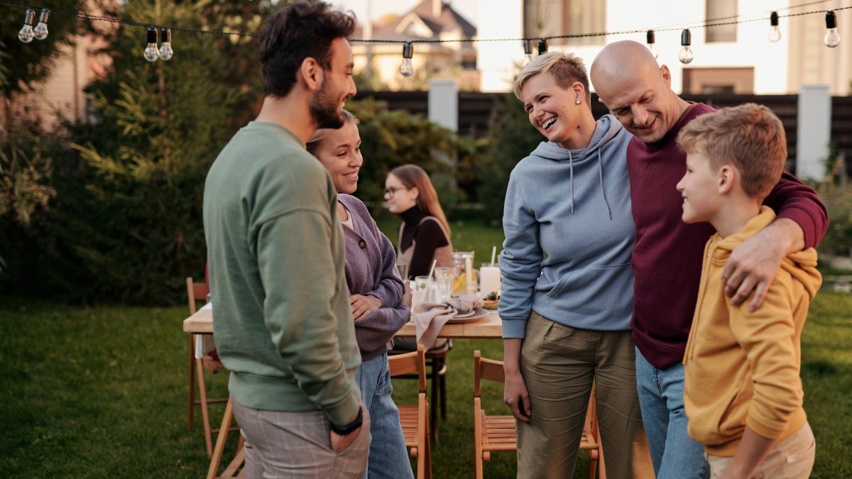 Kde mohu získat elektřinu pro venkovní akci? Stačí tato dvě zařízení!