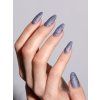gel polish hands 342