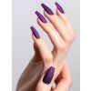 gel polish hands 341