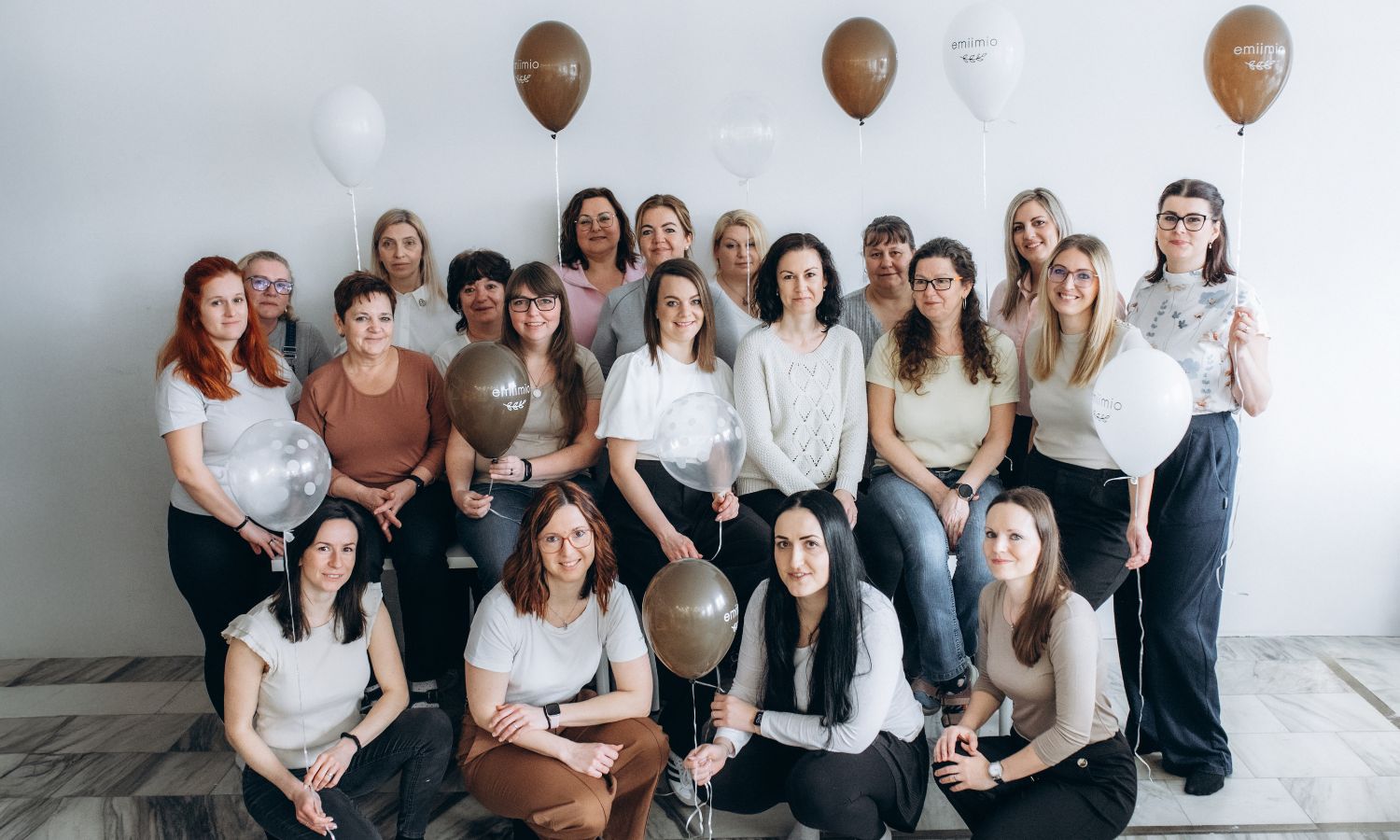 Tým Emiimio