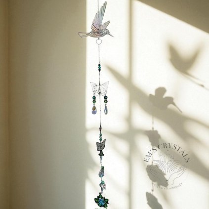 6874 lapac slunce ptacek s fluoritem Photoroom