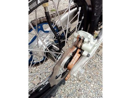 Systém dofukování zadního kola TACS-PRO (KTM, Husqvarna, Gas Gas, Beta)
