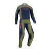 24 Perf SolidKhaki Gearset 6f6bcfae 17b6 494f 9e46 eb06ee43bf35