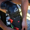 Chrániče kolen Acerbis IMPACT EVO 3.0 KNEE GUARD (černá/červená)