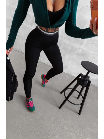 Olavoga Tripli legíny (Konfekčná veľkosť S, Farba Čierna)