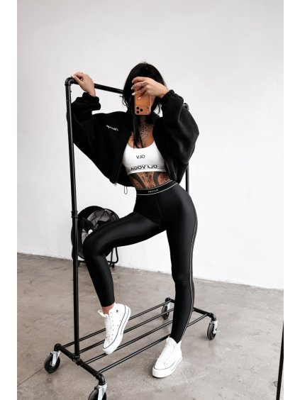 Olavoga Softi sveter (Konfekčná veľkosť M, Farba Čierna)