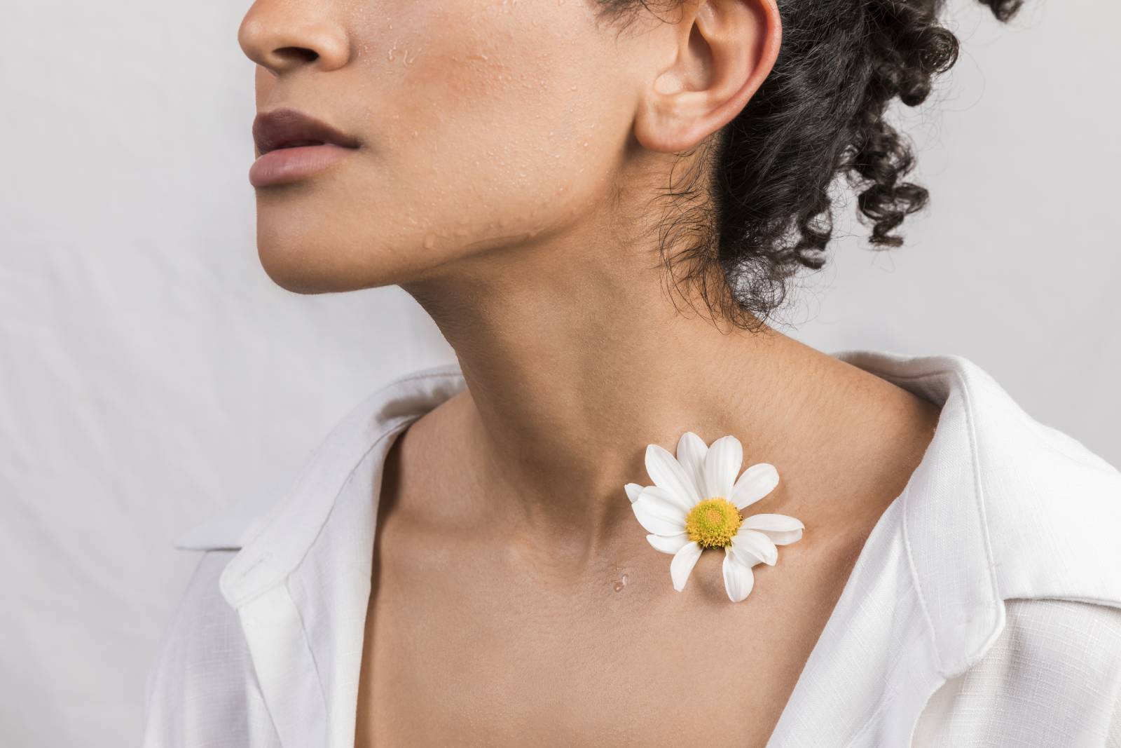 какая кожа на шее