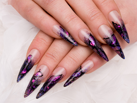 20-2-T36-C-Stiletto_nails_co_to_je_a_pro_koho_se_hodi_1_440x330