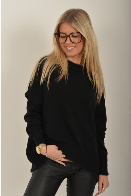 Černý svetr ES6167