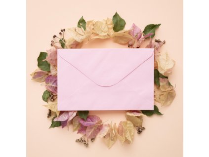 top view colorful autumn leaves wreath with envelope (1)