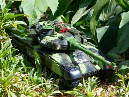 Czolg RC War Tank 9993 2 4 GHz kamuflaz lesny 138218