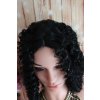Brenda - černá vlnitá kudrnatá polodlouhá paruka 2021