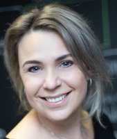                                     Dobromila Darnadyová
                            