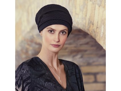 TURBAN ZIMNI NELLY MODROCERNY DOBROMILA DARNADYOVA EPITA DD ZLIN