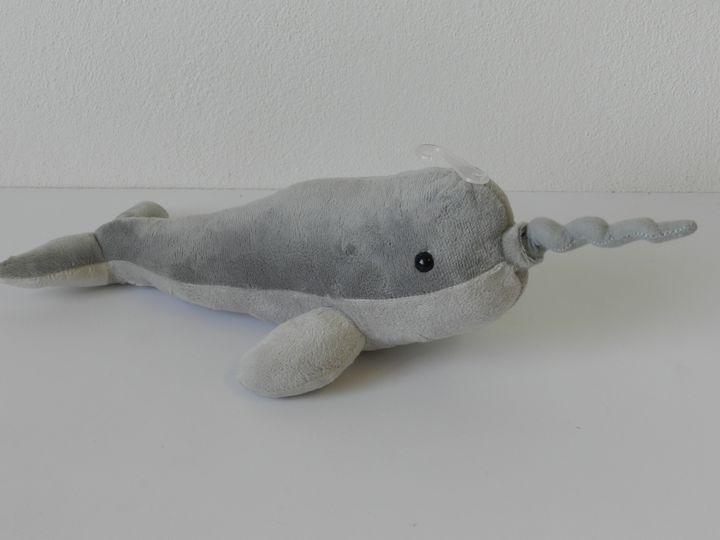 Rasehorn Plüss narvál 37 cm - plüss játékok