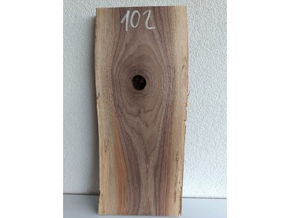 ořešák O102