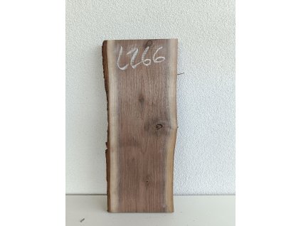 Ořešák - malé prkno na epoxy tvorbu L266