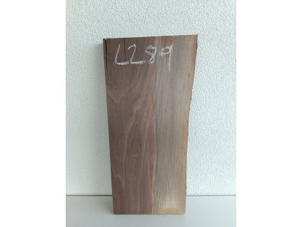 Ořešák - malé prkno na epoxy tvorbu L289