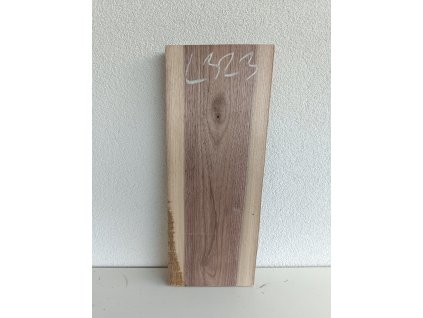 Ořešák - malé prkno na epoxy tvorbu L323