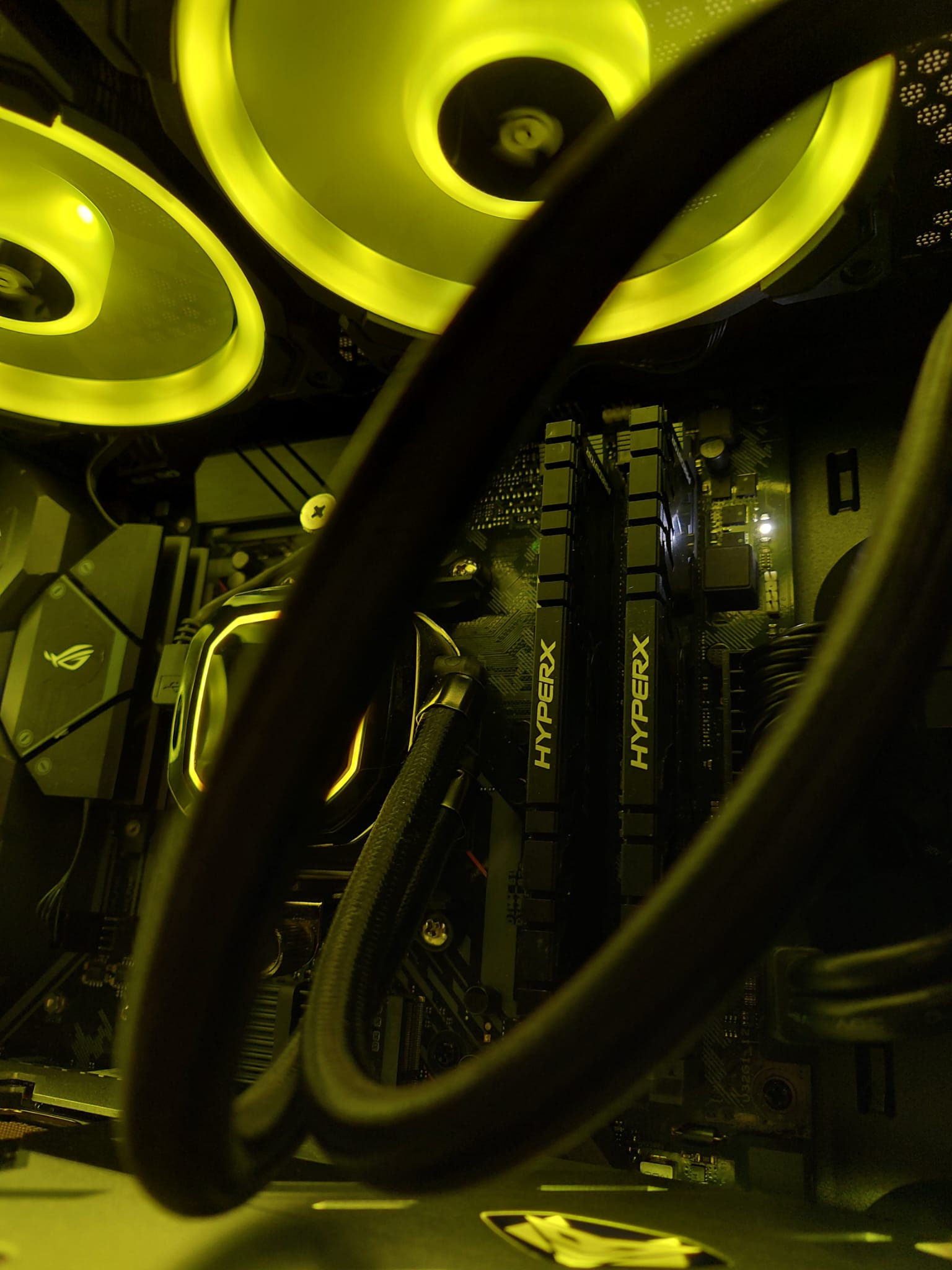 Ryzen 9 5950X + RX 6900 XT