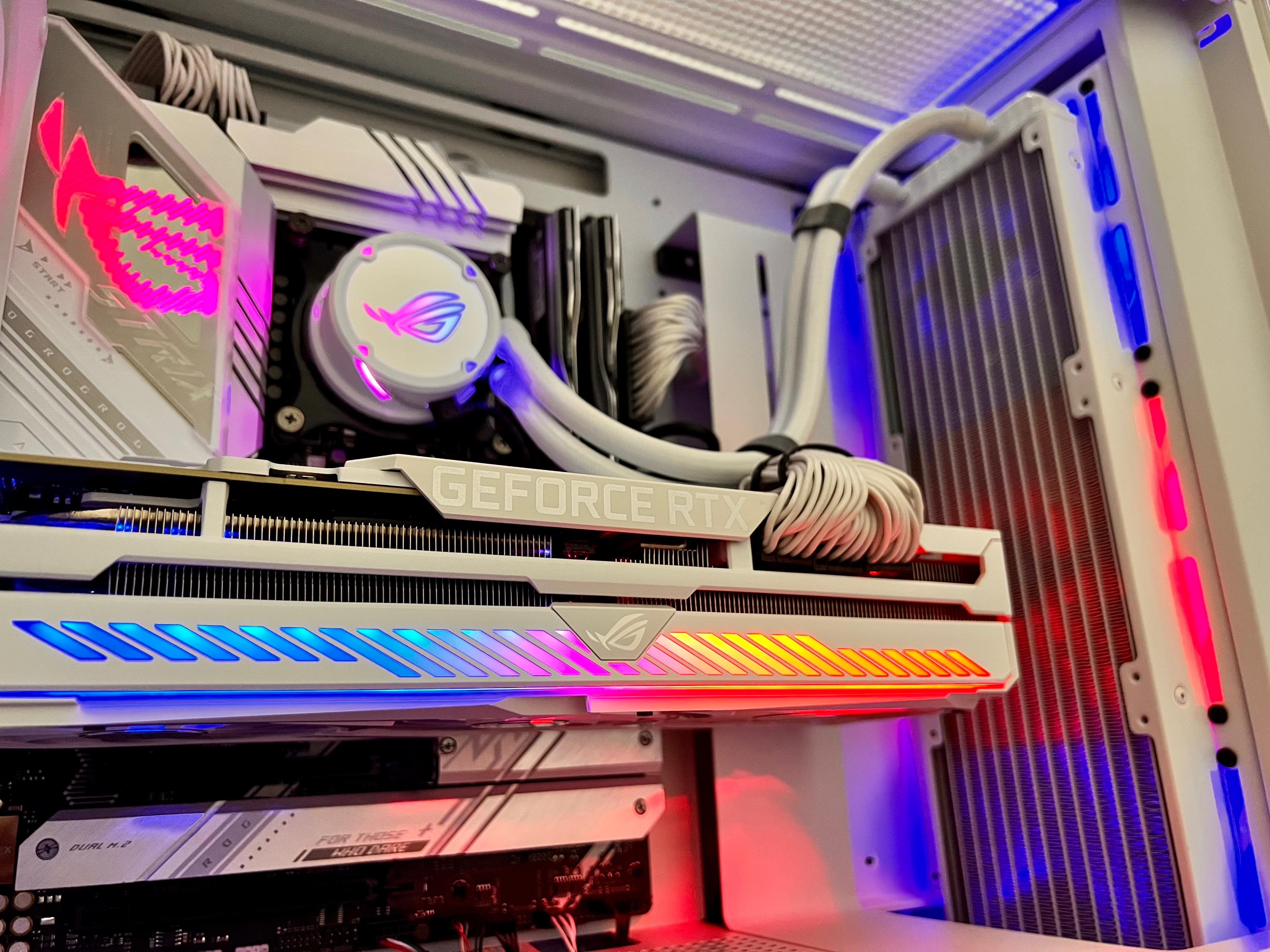 i9-12900K + RTX 3090
