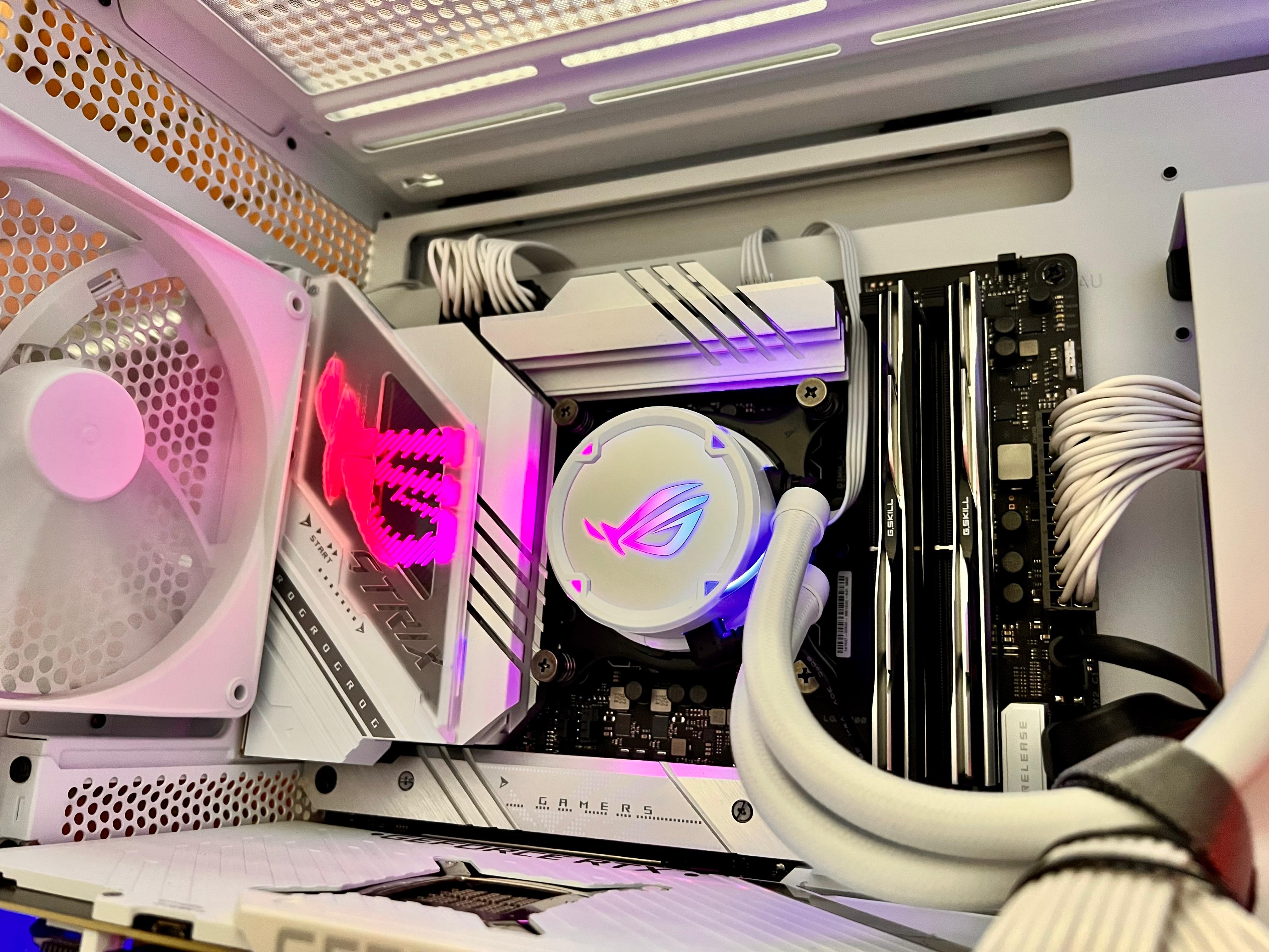 i9-12900K + RTX 3090