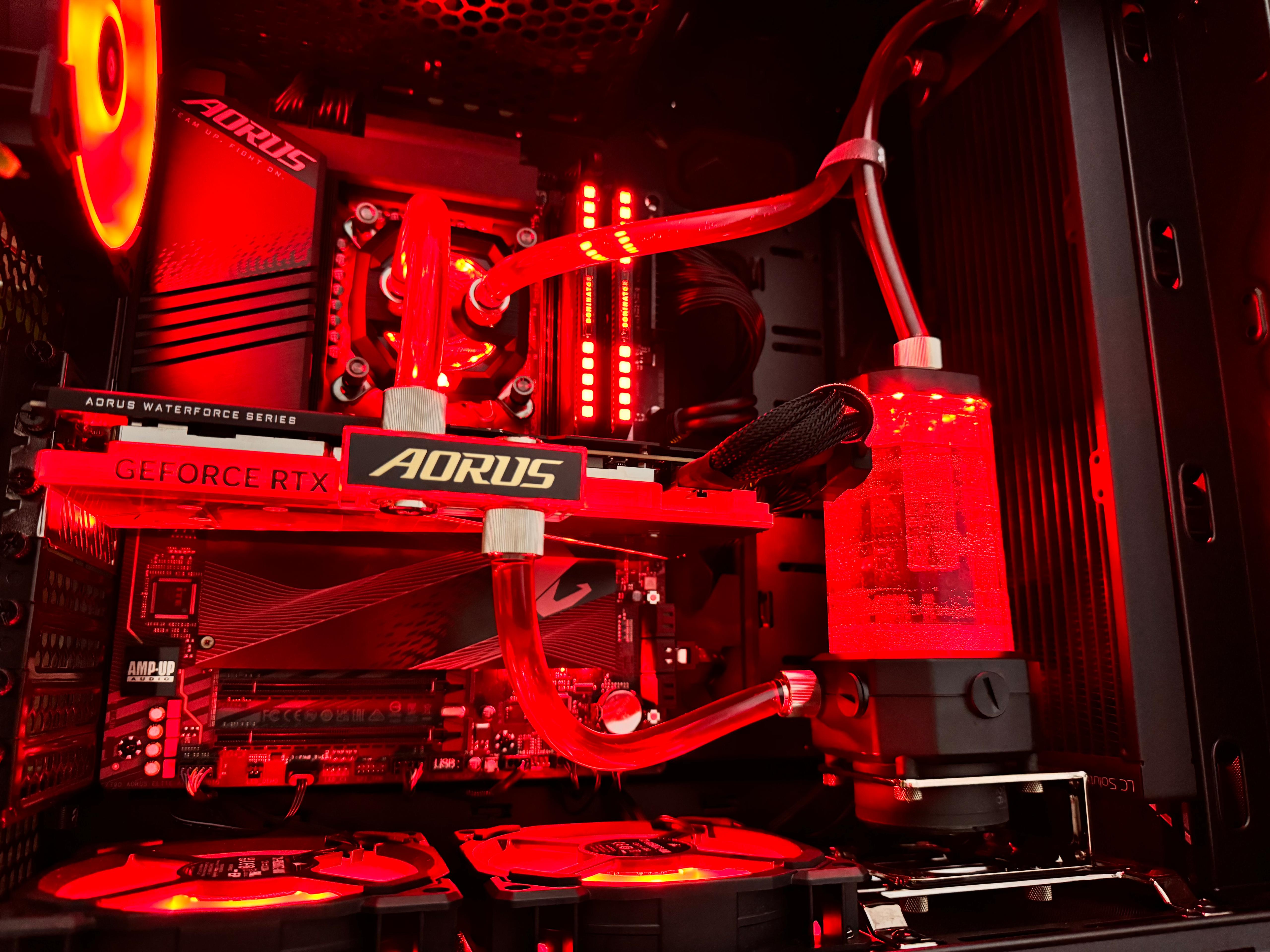 i9-13900K + RTX 4080