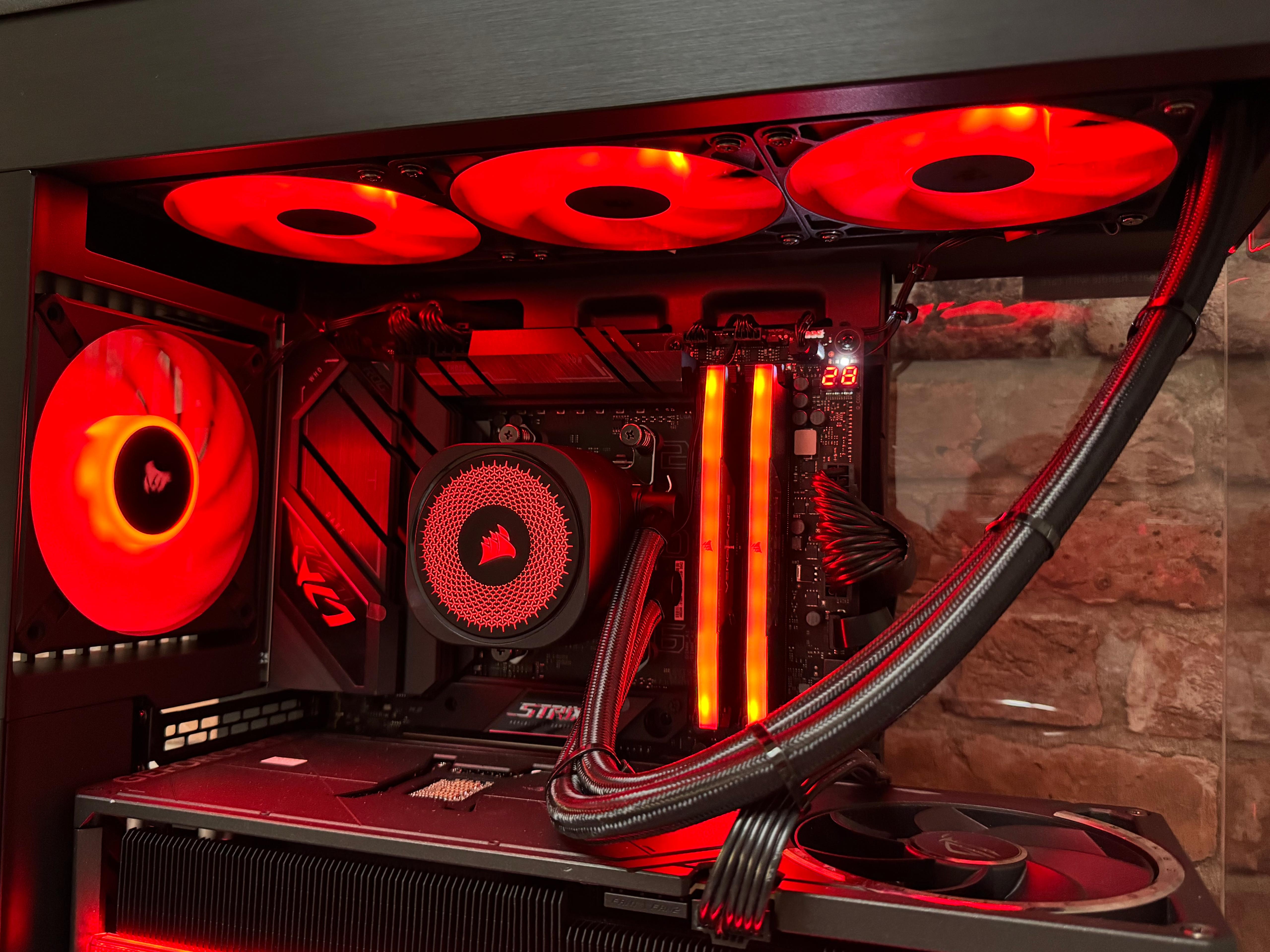 7800X3D + RTX 5080
