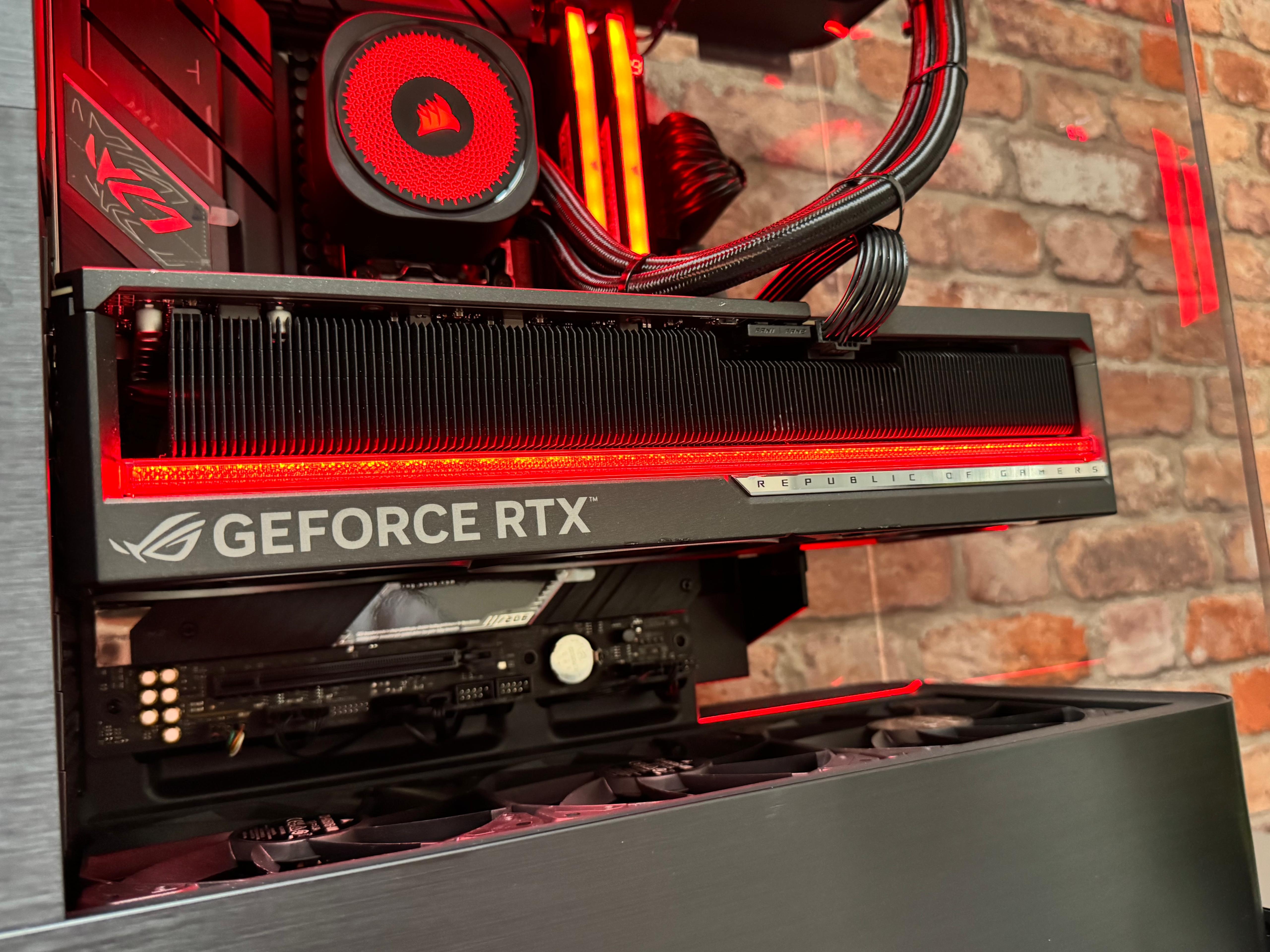 7800X3D + RTX 5080