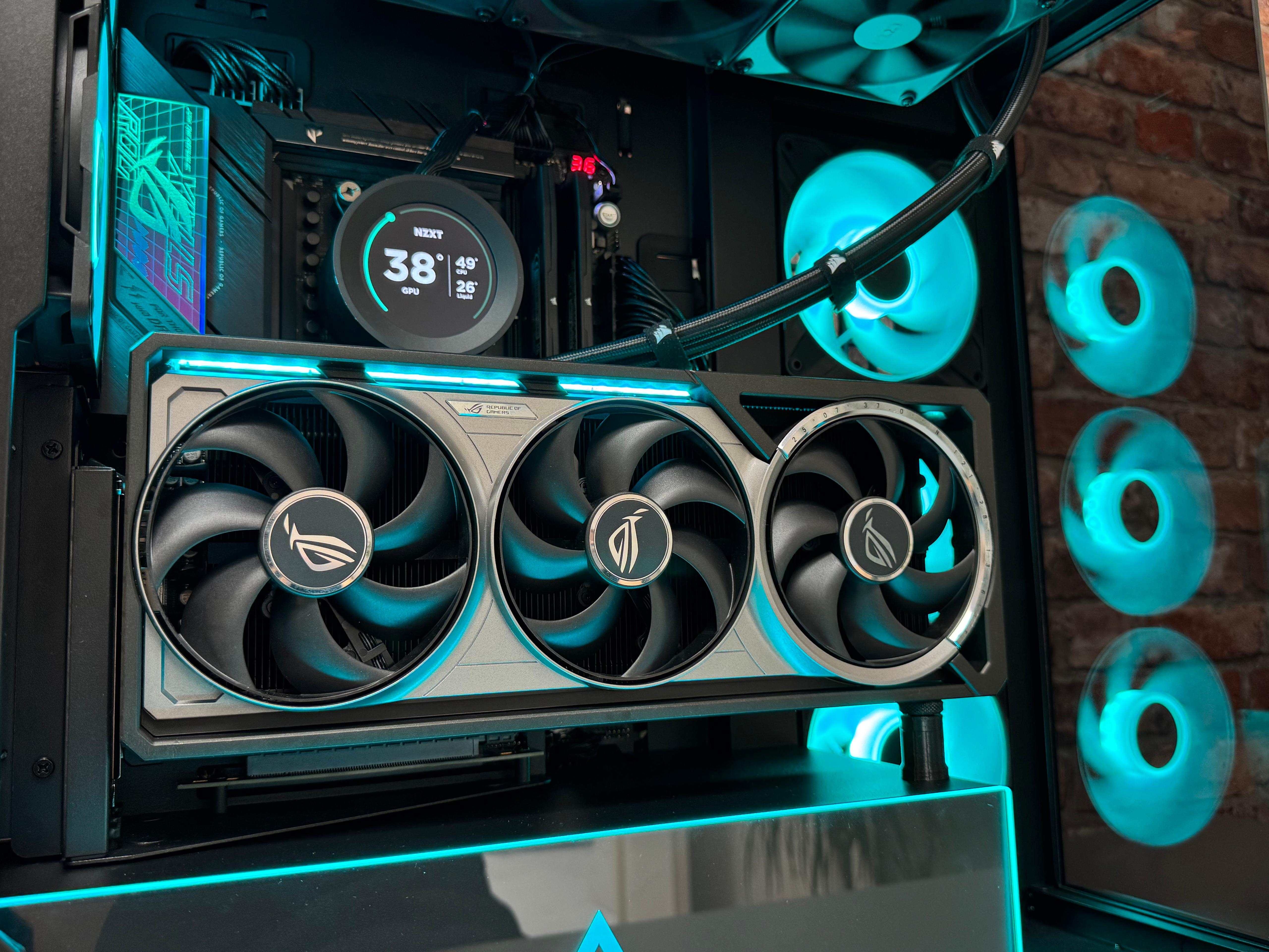 9950X3D + RTX 5090