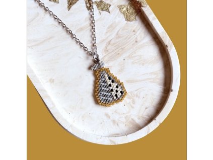 EBC70FB6 E0CE 4B17 9212 4ED64B12A6BE