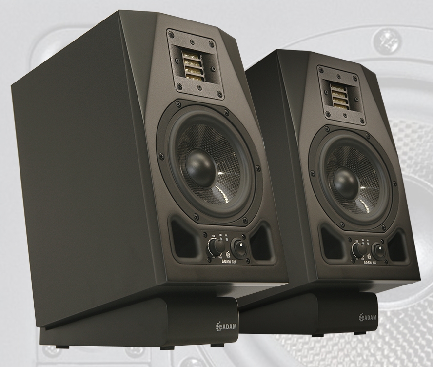 Pár studiových monitorů Adam Audio A5X se stojany jako dárek!
