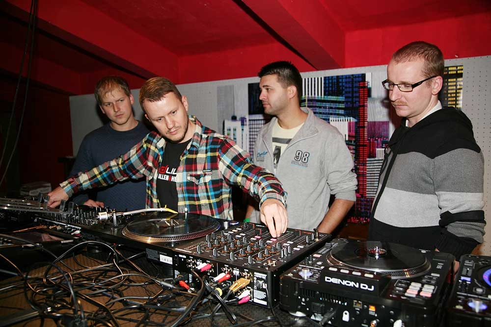 DEMO 9 fotogalerie – 1. část