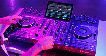 Nový Denon DJ PRIME 4+ a Engine 3.1.