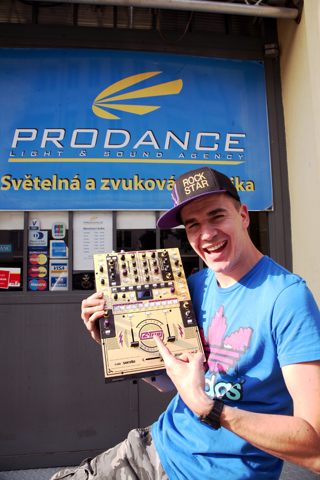 Dj Rockstar a jeho vyladěný Rane Sixty Two Z