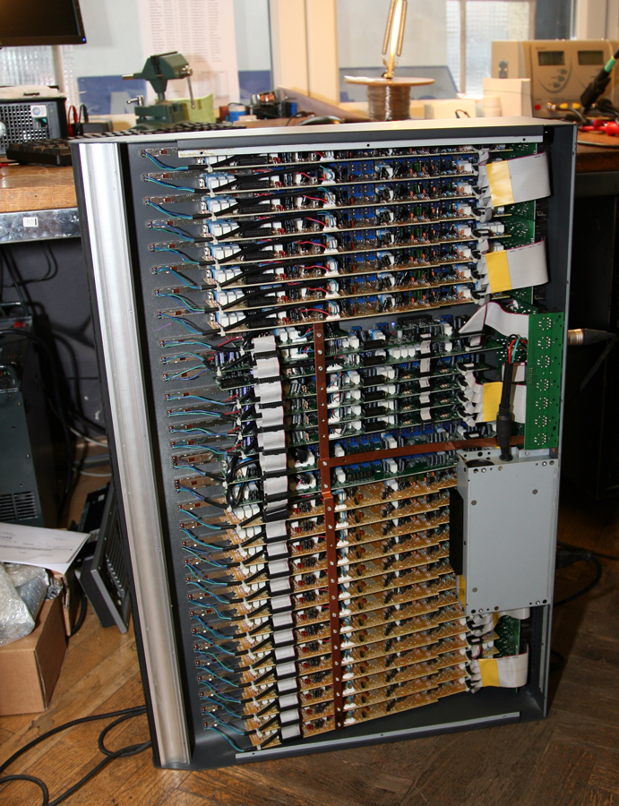 GL2400-24 - zevnitř