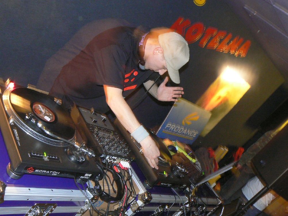 RANE SERATO SCRATCH LIVE TOUR KLUB KOTELNA Chomutov 17.02.2007