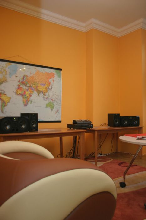 PRODANCE - POSLECHOVÁ A JEDNACÍ MÍSTNOST