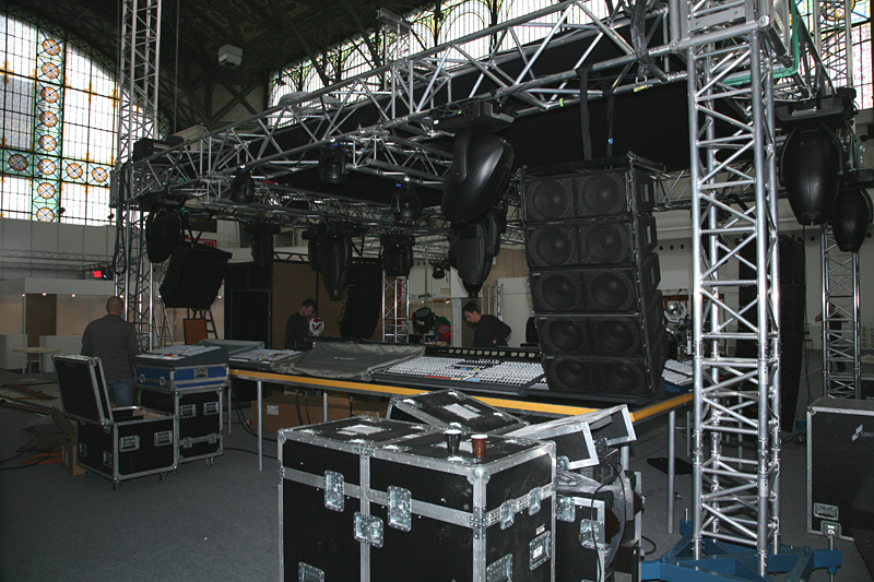 MUZIKA 2008 - DEN PŘED ZAHÁJENÍM VÝSTAVY - 24.9