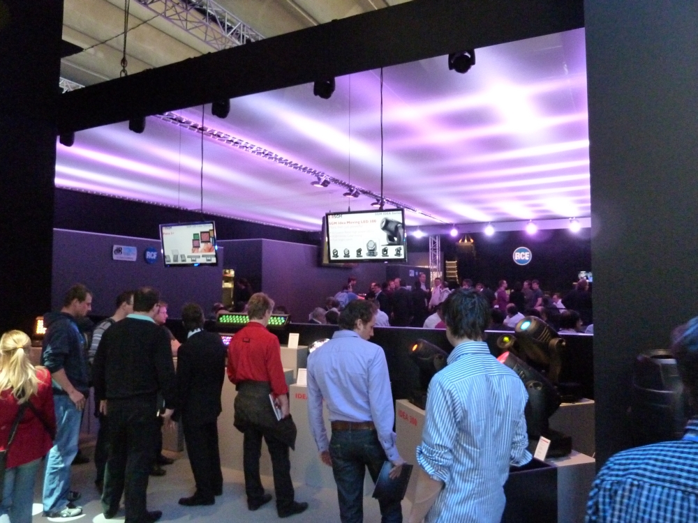 Prolight + Sound Frankfurt 2011 foto by Hrůza část 3.