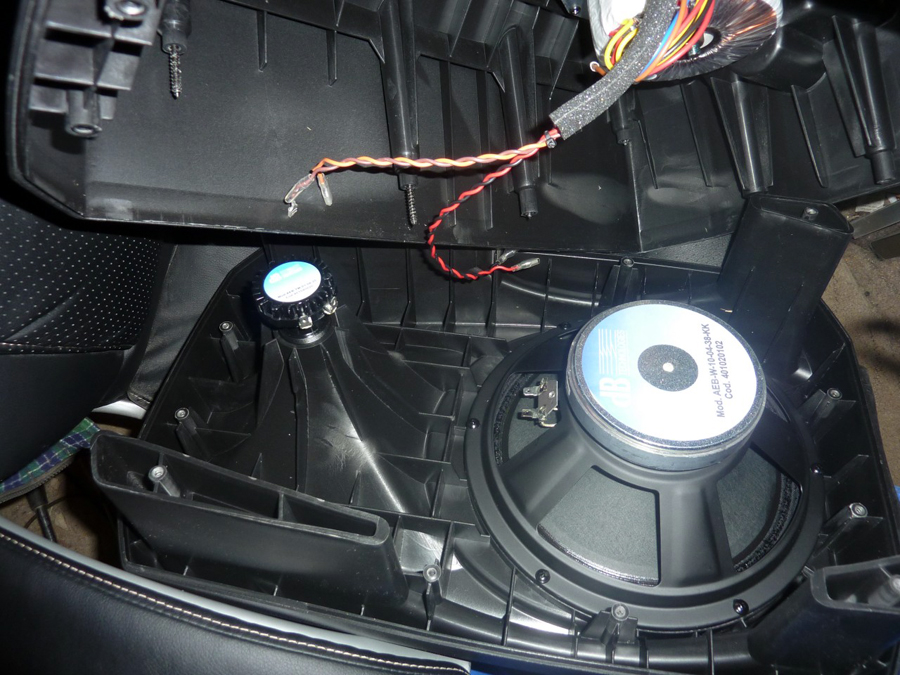 dB Technologies – Cromo 10+ zevnitř