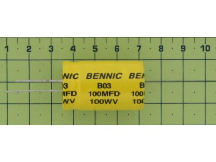 Bennic Kond. el. bip. rad. 100M 100V