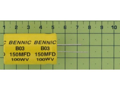Bennic Kond. el. bip. rad. 150M 100V